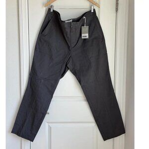 Everlane The Performance Chino Pant in Grey, Size 40x30